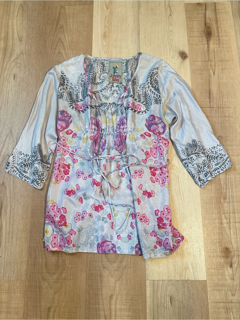 Johnny Was Silk Top Features a Floral Print Multicolor Women's S
